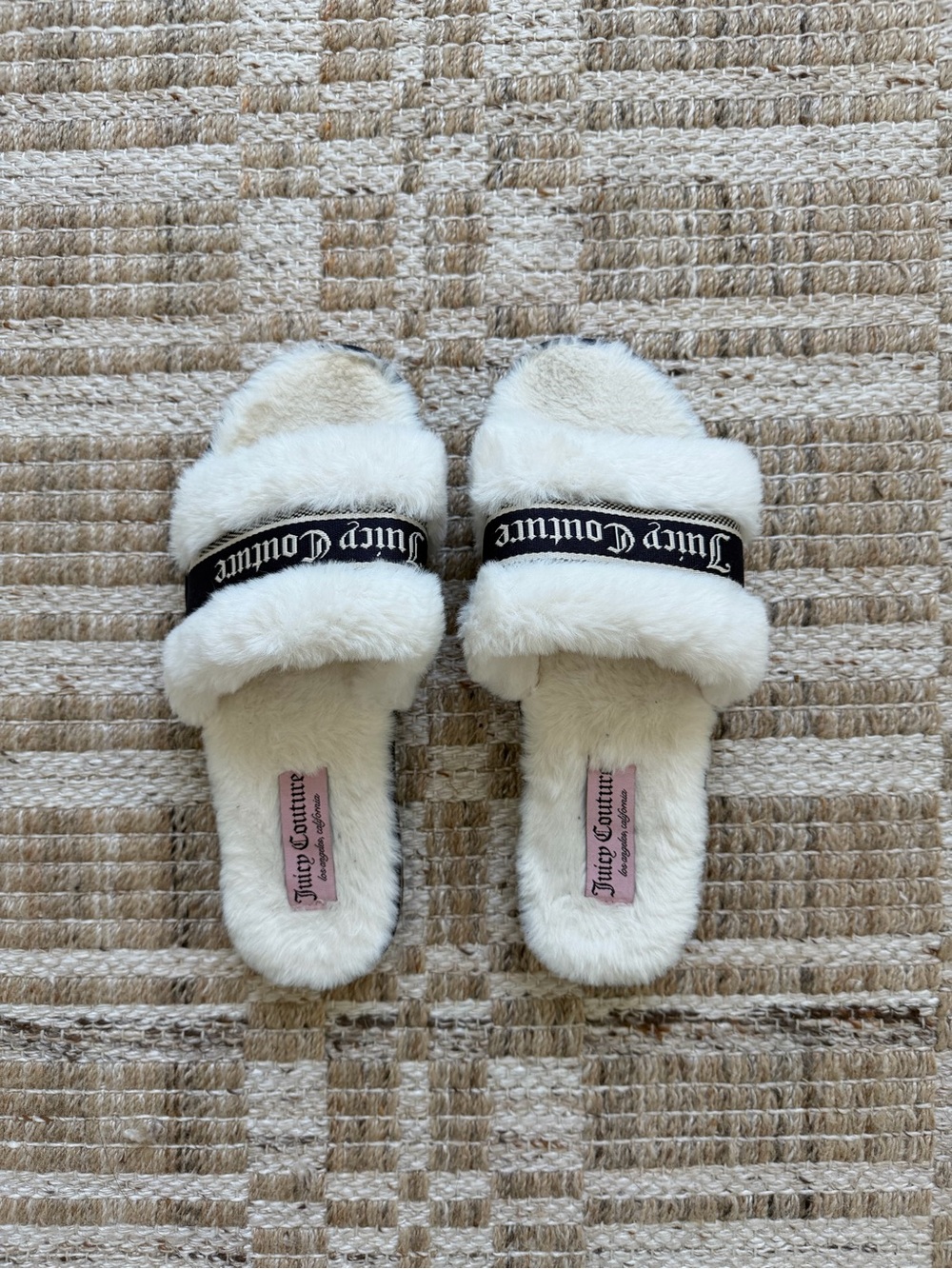 Juicy Couture Cream Faux-Fur Slide Slippers with Black Branded Strap